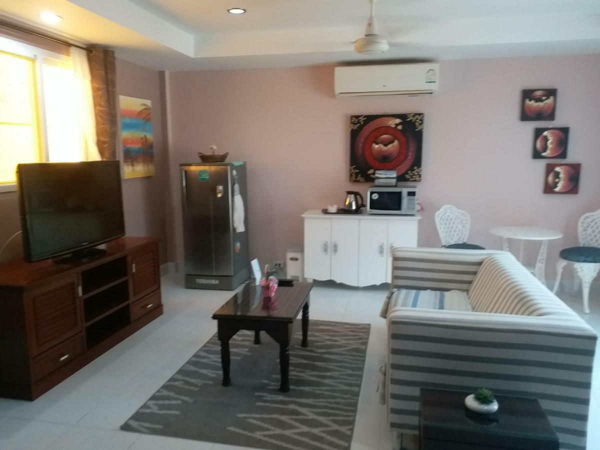 Residence Chez Nous Phuket Rawai Екстер'єр фото