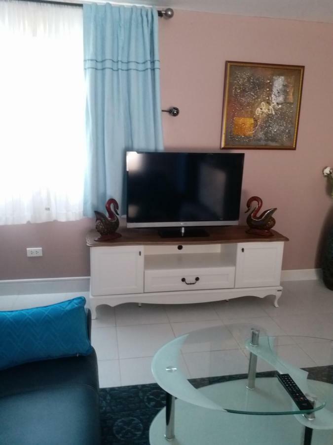 Residence Chez Nous Phuket Rawai Екстер'єр фото