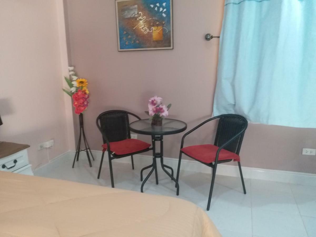 Residence Chez Nous Phuket Rawai Екстер'єр фото