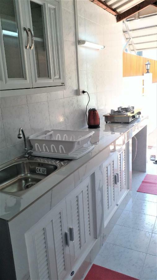 Residence Chez Nous Phuket Rawai Екстер'єр фото